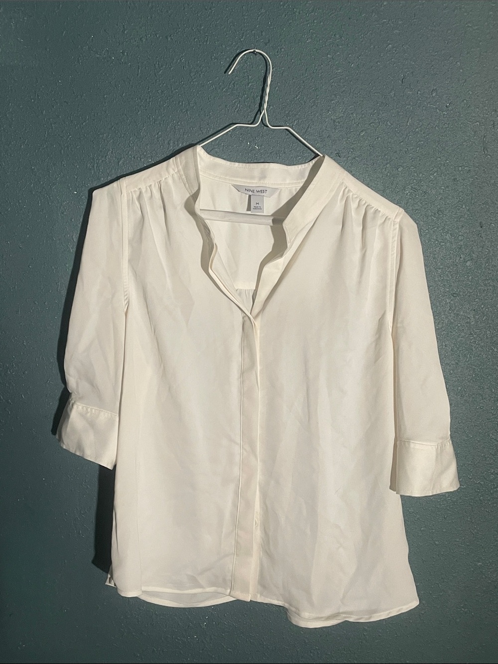 Nine West Cream Split V-Neck 3/4 Sleeve Blouse